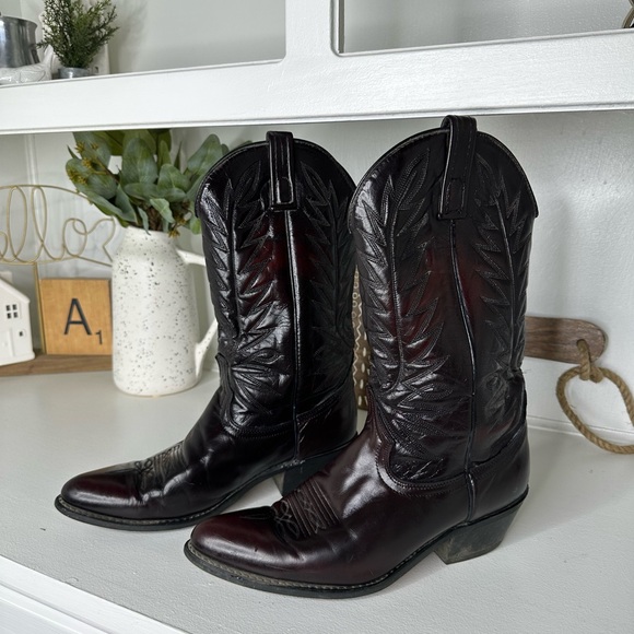 ACME Other - **SOLD** Vintage ACME Classic Black Blood Red Western Embroidered Cowboy Boots